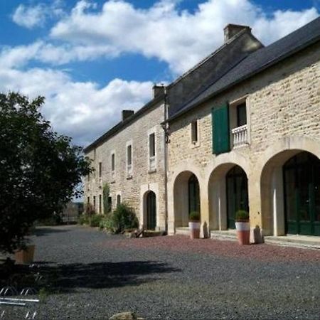 红魔3酒店 Fresney-le-Vieux 外观 照片