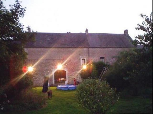 红魔3酒店 Fresney-le-Vieux 外观 照片