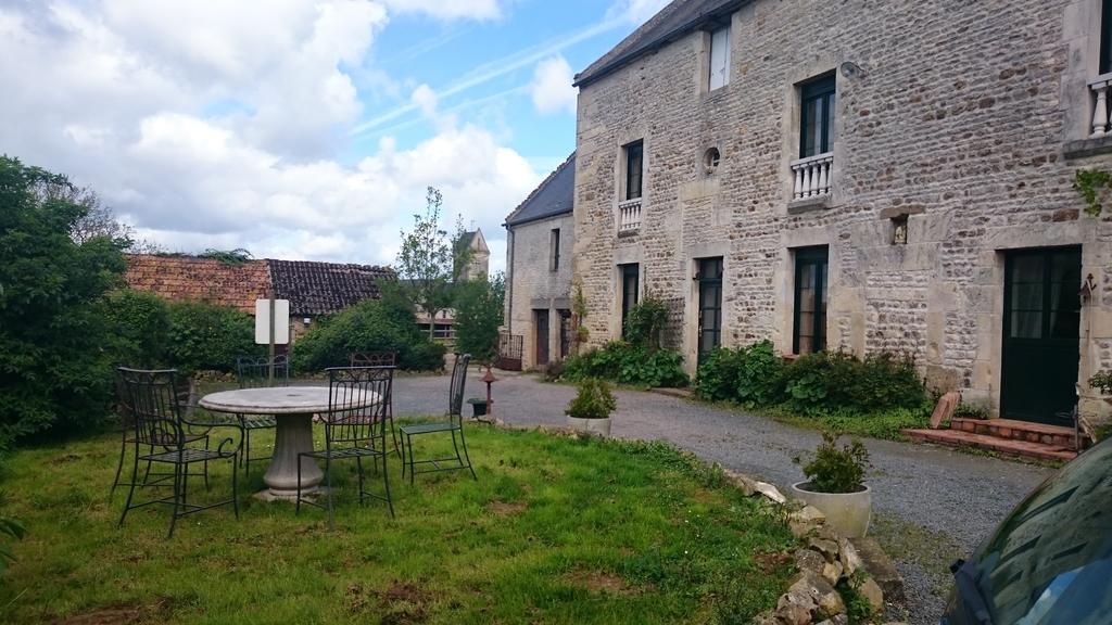 红魔3酒店 Fresney-le-Vieux 外观 照片