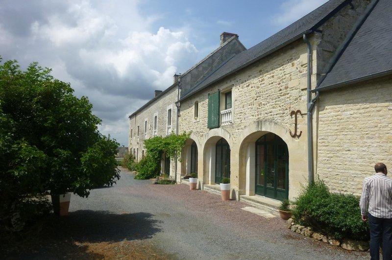 红魔3酒店 Fresney-le-Vieux 外观 照片